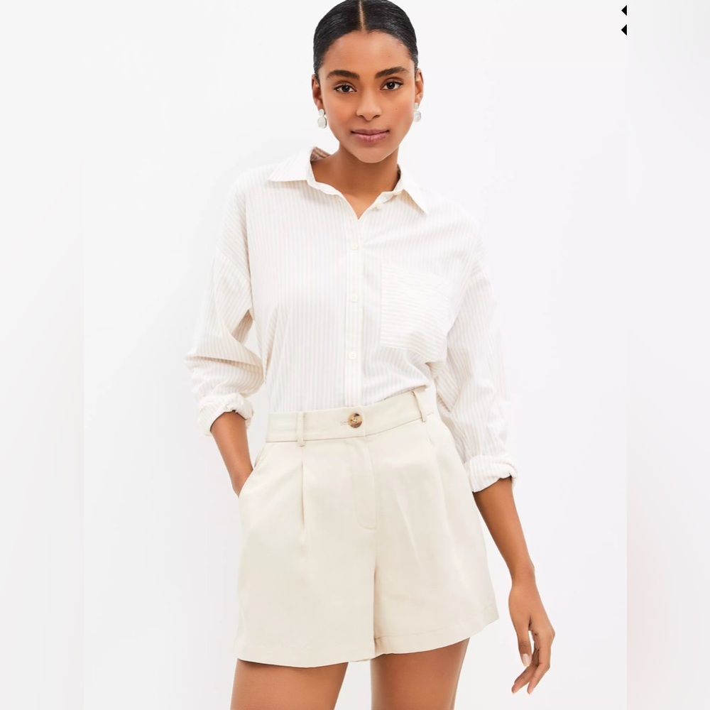 LOFT Pleated Shorts in Beige